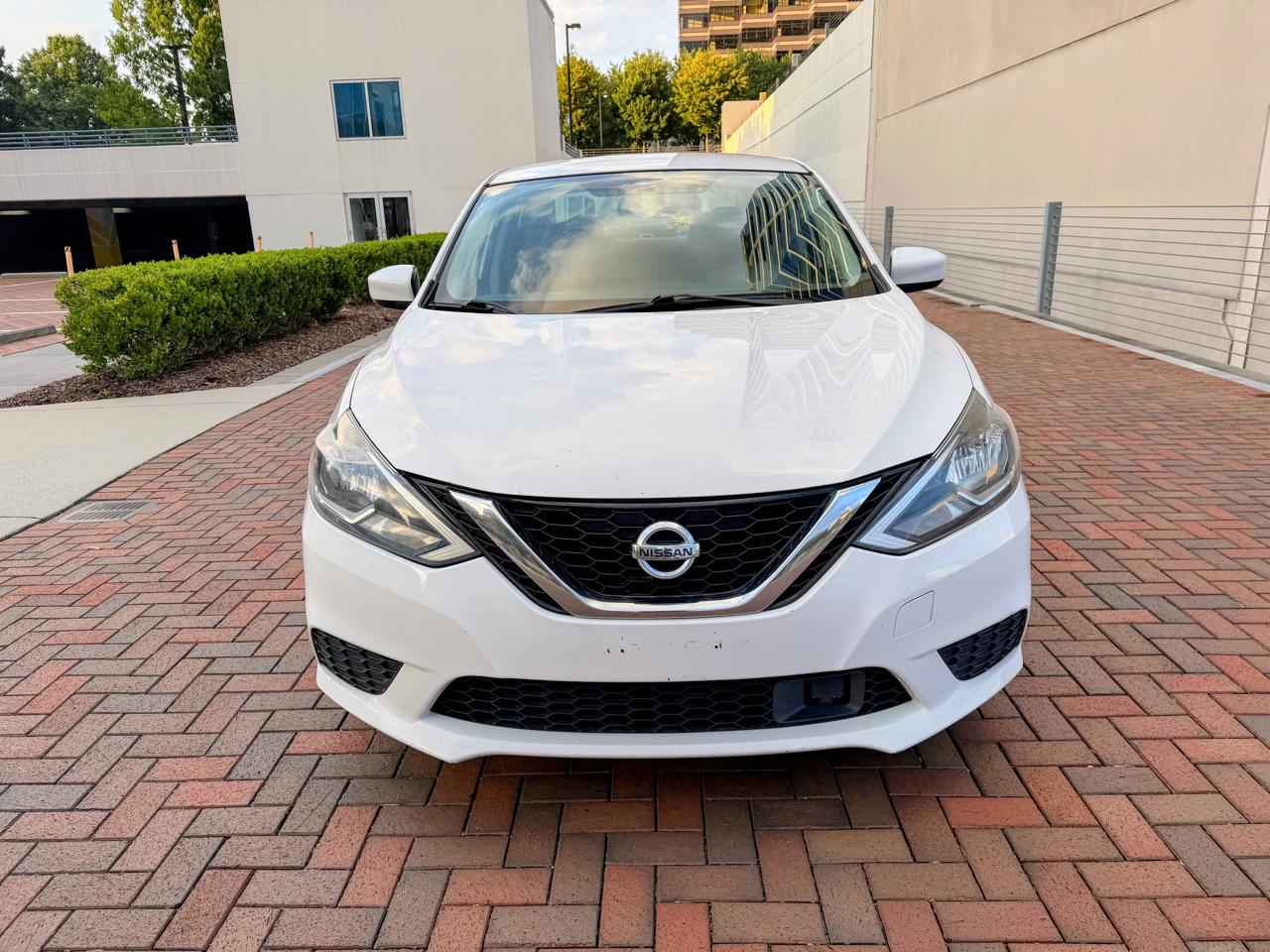 2018 Nissan Sentra S - Photo 10