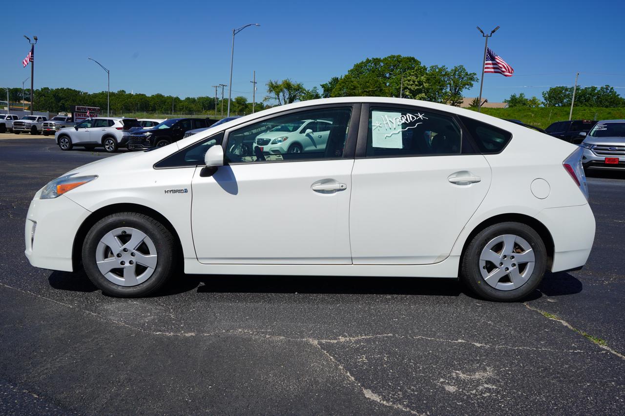 Toyota Prius Prius V 2010