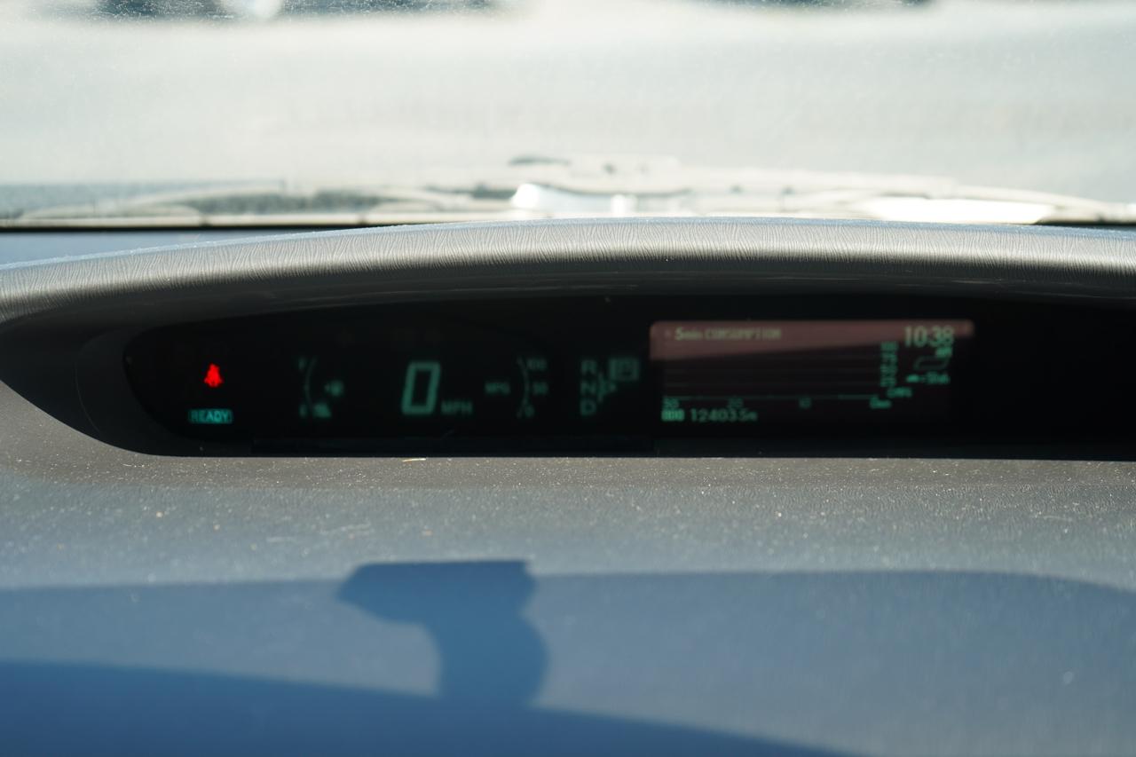 Toyota Prius Prius V 2010