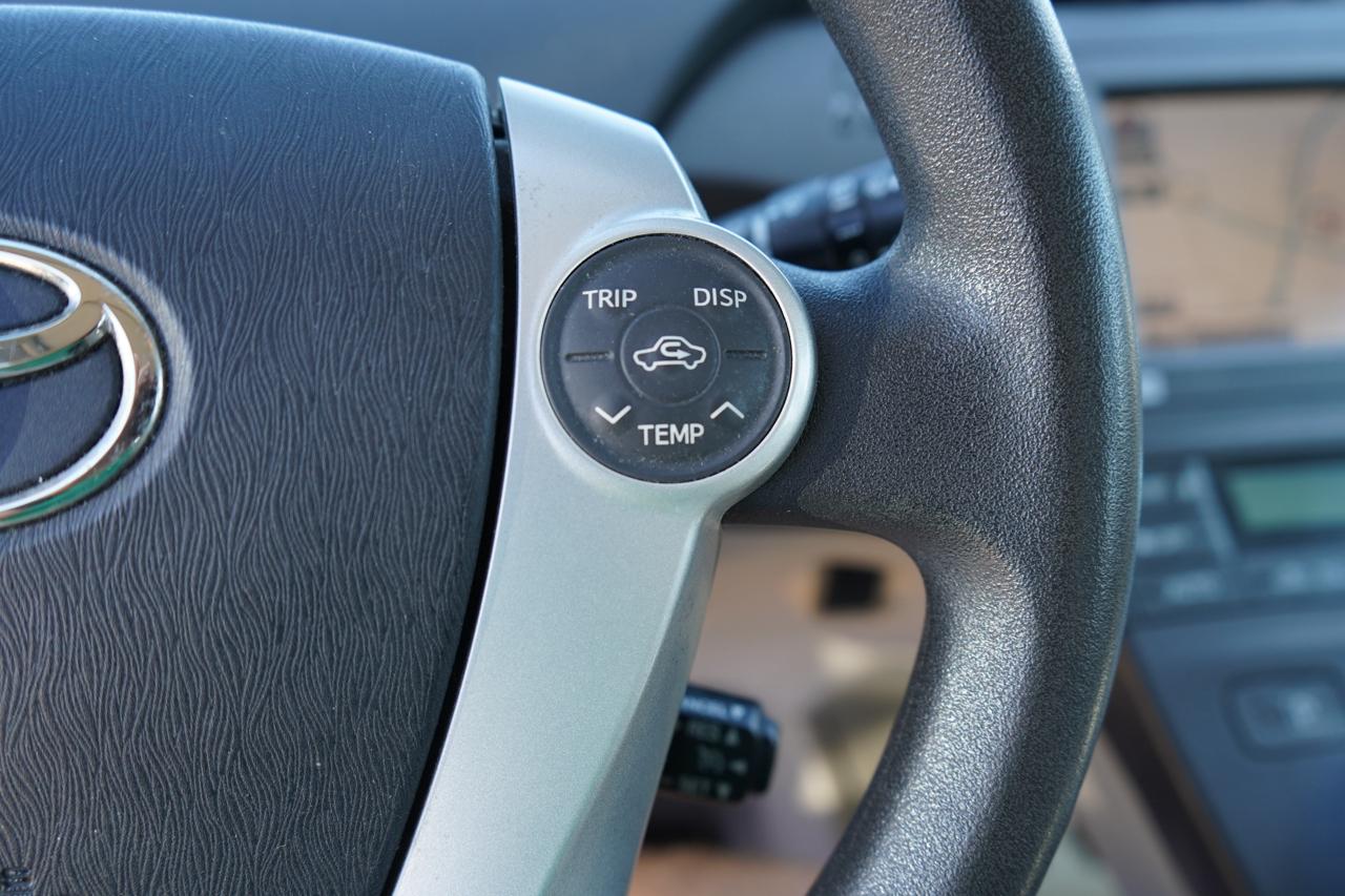 Toyota Prius Prius V 2010