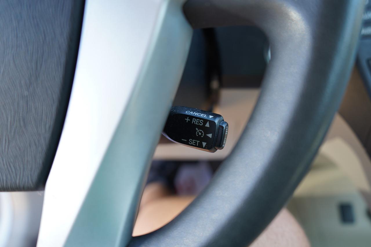 Toyota Prius Prius V 2010