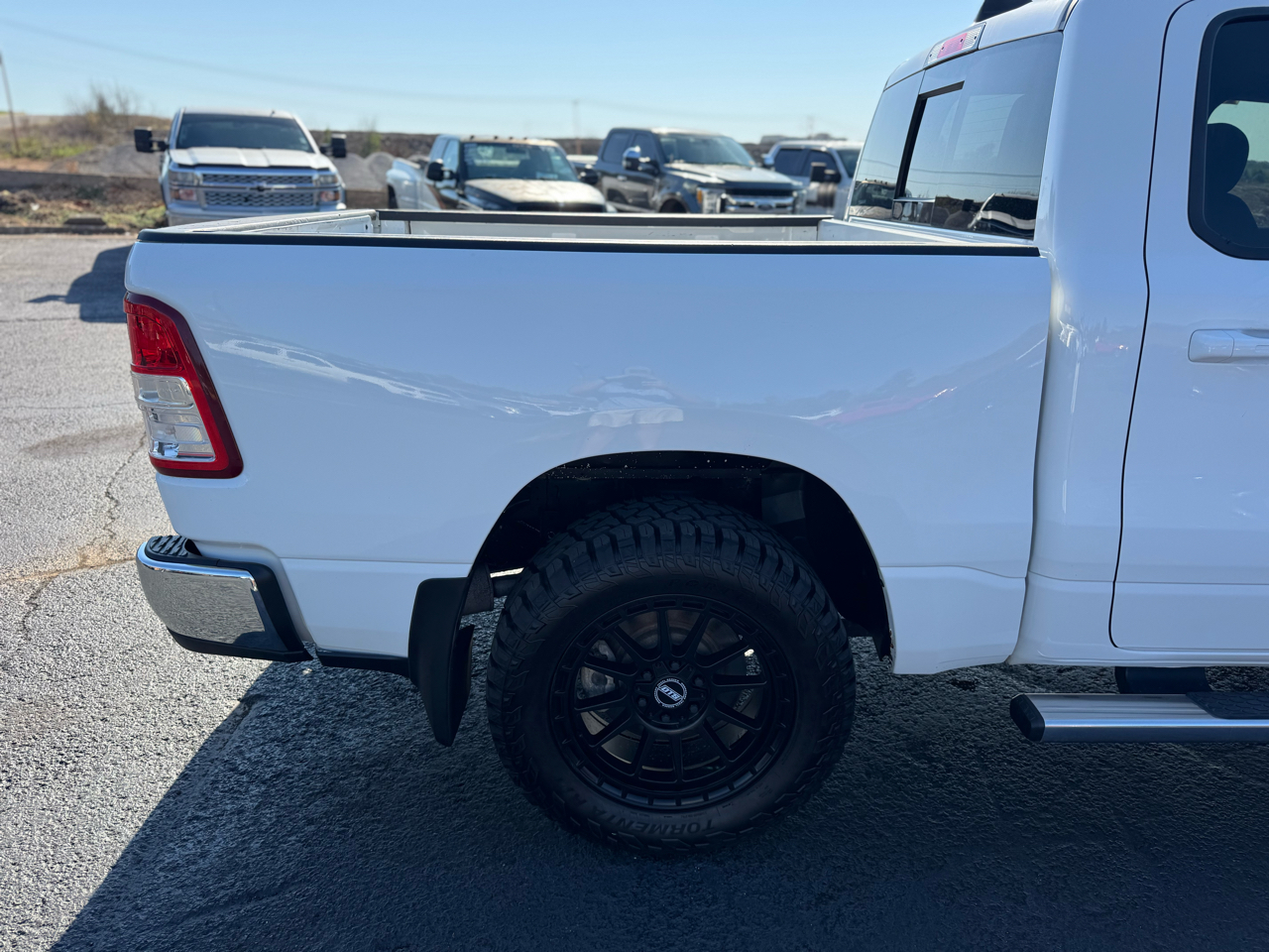 RAM 1500 Big Horn Crew Cab SWB 4WD 2020 RAM 1500 Big Horn Crew Cab SWB 4WD 2020