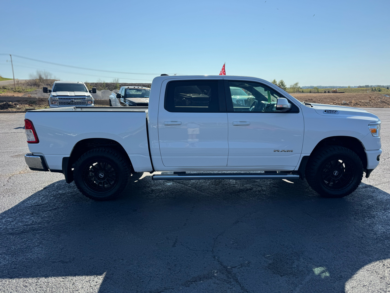 RAM 1500 Big Horn Crew Cab SWB 4WD 2020 RAM 1500 Big Horn Crew Cab SWB 4WD 2020