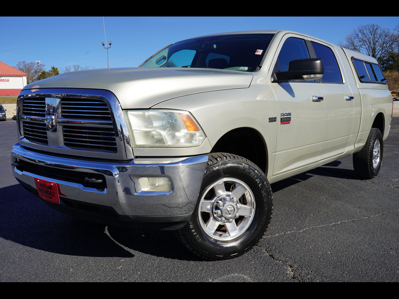 Dodge 2500 Big Horn 4x4 Mega Cab 6'4" Box 2010