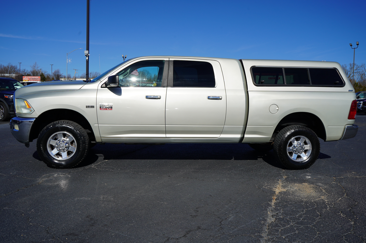 Dodge 2500 Big Horn 4x4 Mega Cab 6'4" Box 2010