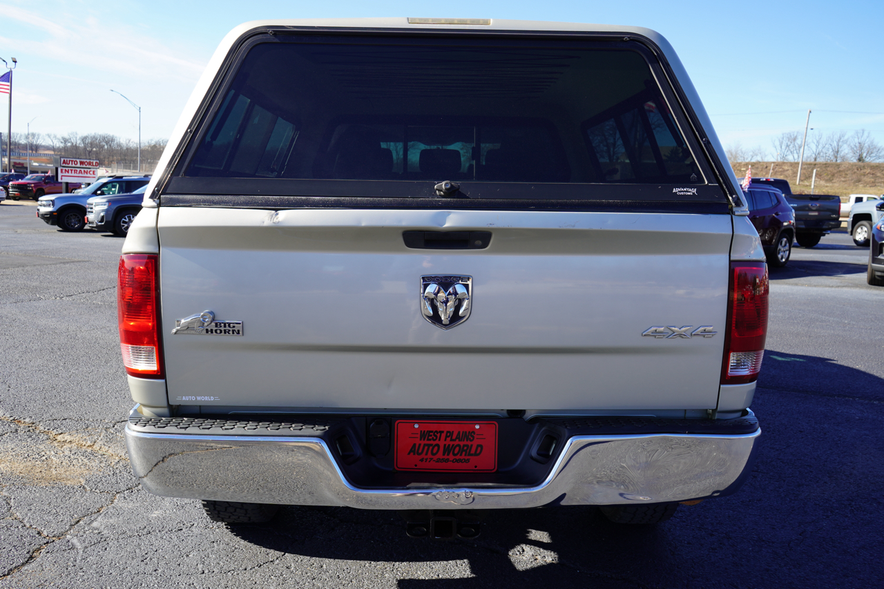 Dodge 2500 Big Horn 4x4 Mega Cab 6'4" Box 2010