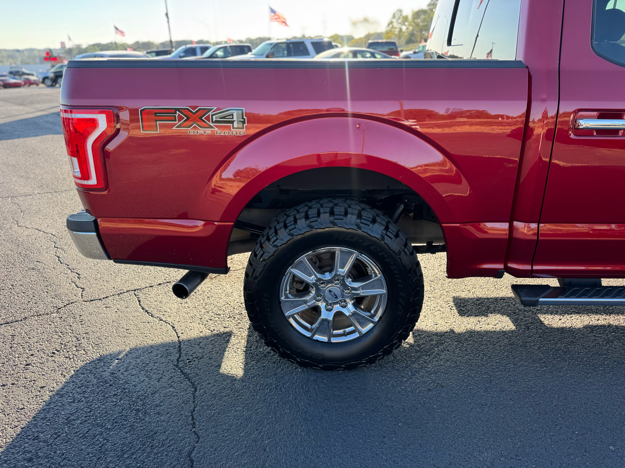 Ford F-150 XLT SuperCrew 5.5-ft. Bed 4WD 2015 Ford F-150 XLT SuperCrew 5.5-ft. Bed 4WD 2015
