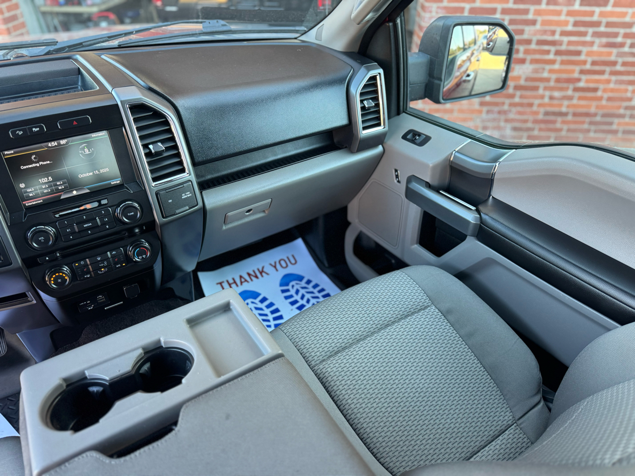 Ford F-150 XLT SuperCrew 5.5-ft. Bed 4WD 2015 Ford F-150 XLT SuperCrew 5.5-ft. Bed 4WD 2015