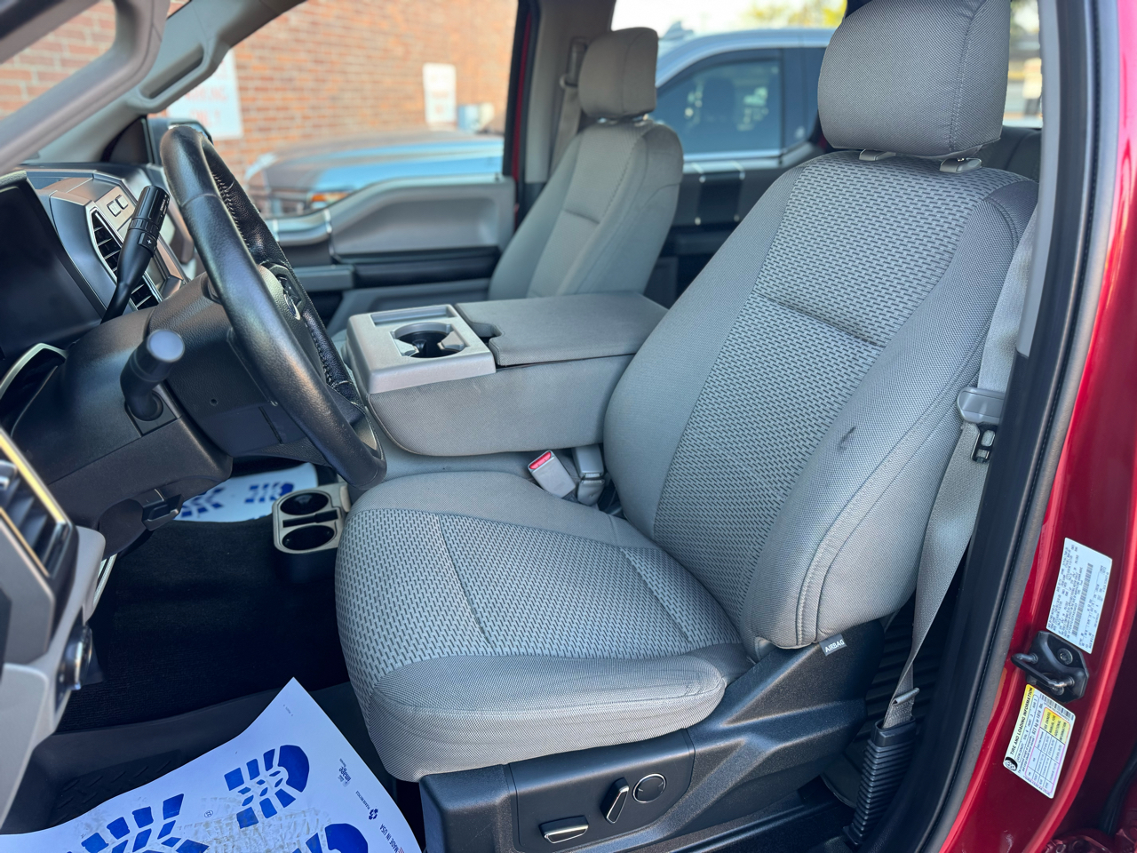 Ford F-150 XLT SuperCrew 5.5-ft. Bed 4WD 2015 Ford F-150 XLT SuperCrew 5.5-ft. Bed 4WD 2015