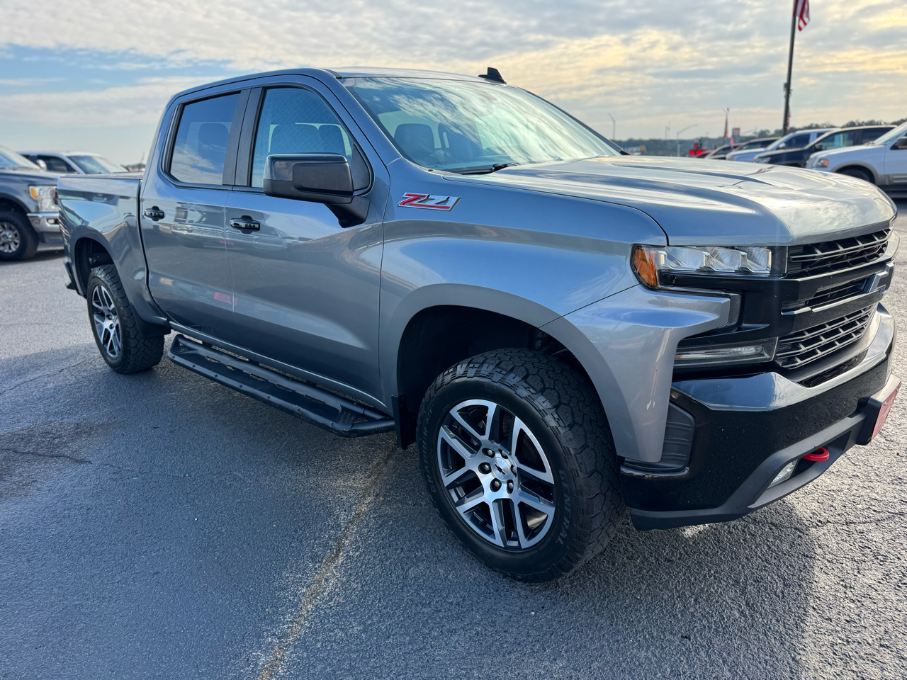 Chevrolet Silverado 1500 LT Trail Boss Crew Cab 4WD 2019 Chevrolet Silverado 1500 LT Trail Boss Crew Cab 4WD 2019