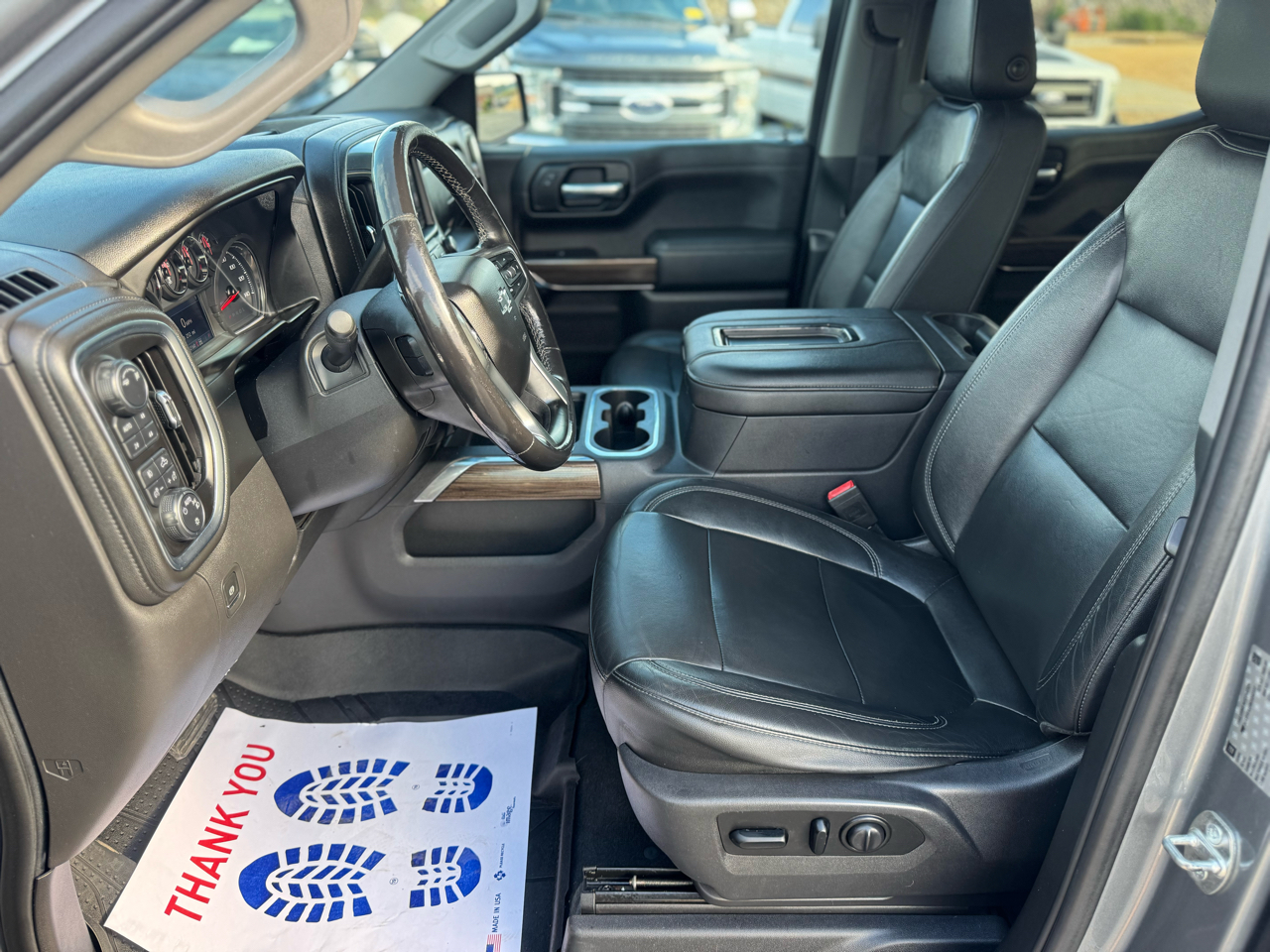 Chevrolet Silverado 1500 LT Trail Boss Crew Cab 4WD 2019 Chevrolet Silverado 1500 LT Trail Boss Crew Cab 4WD 2019