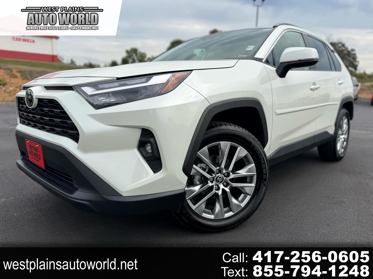 2022 Toyota RAV4 XLE Premium's photo