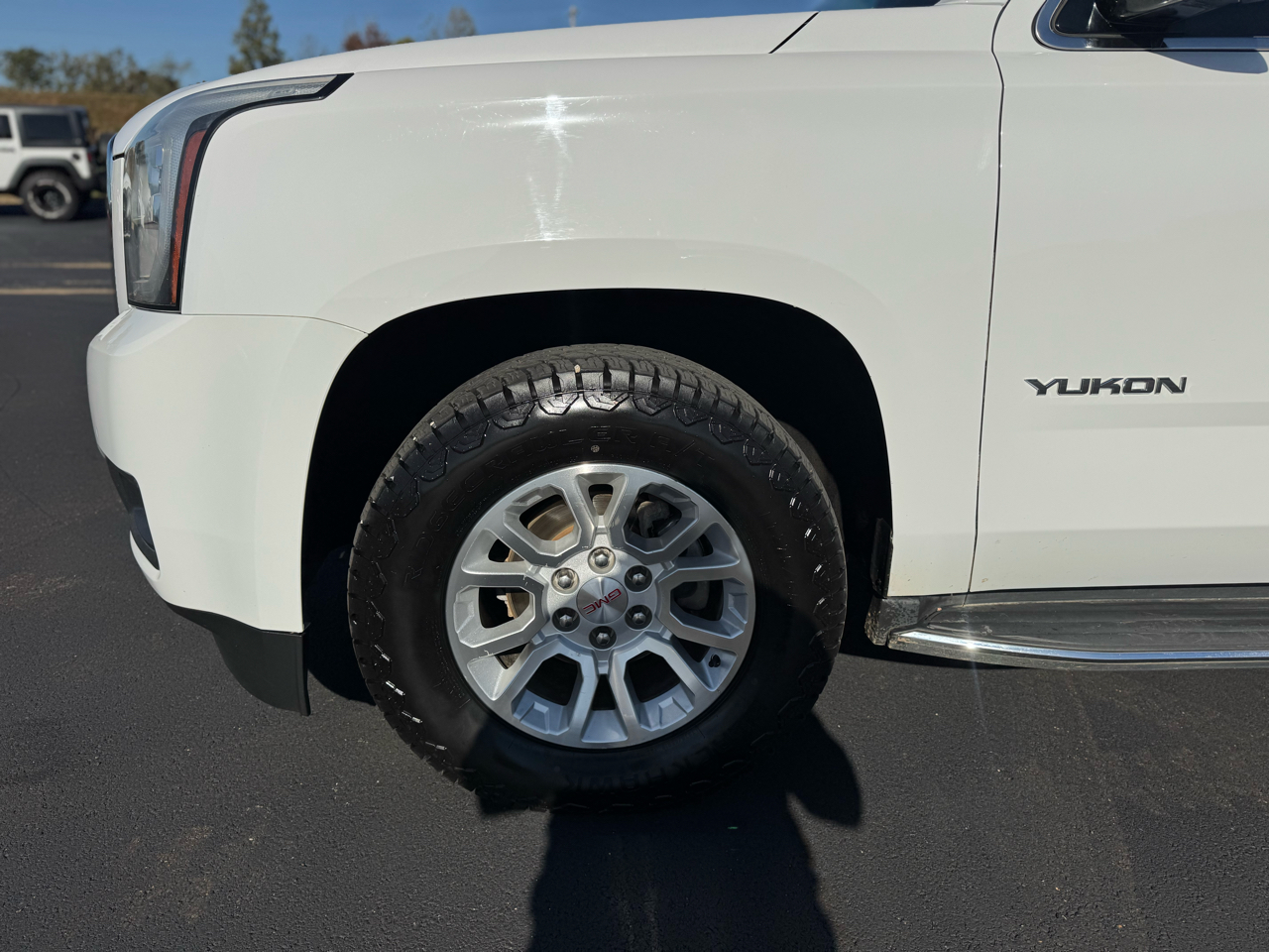 GMC Yukon SLE 4WD 2016 GMC Yukon SLE 4WD 2016