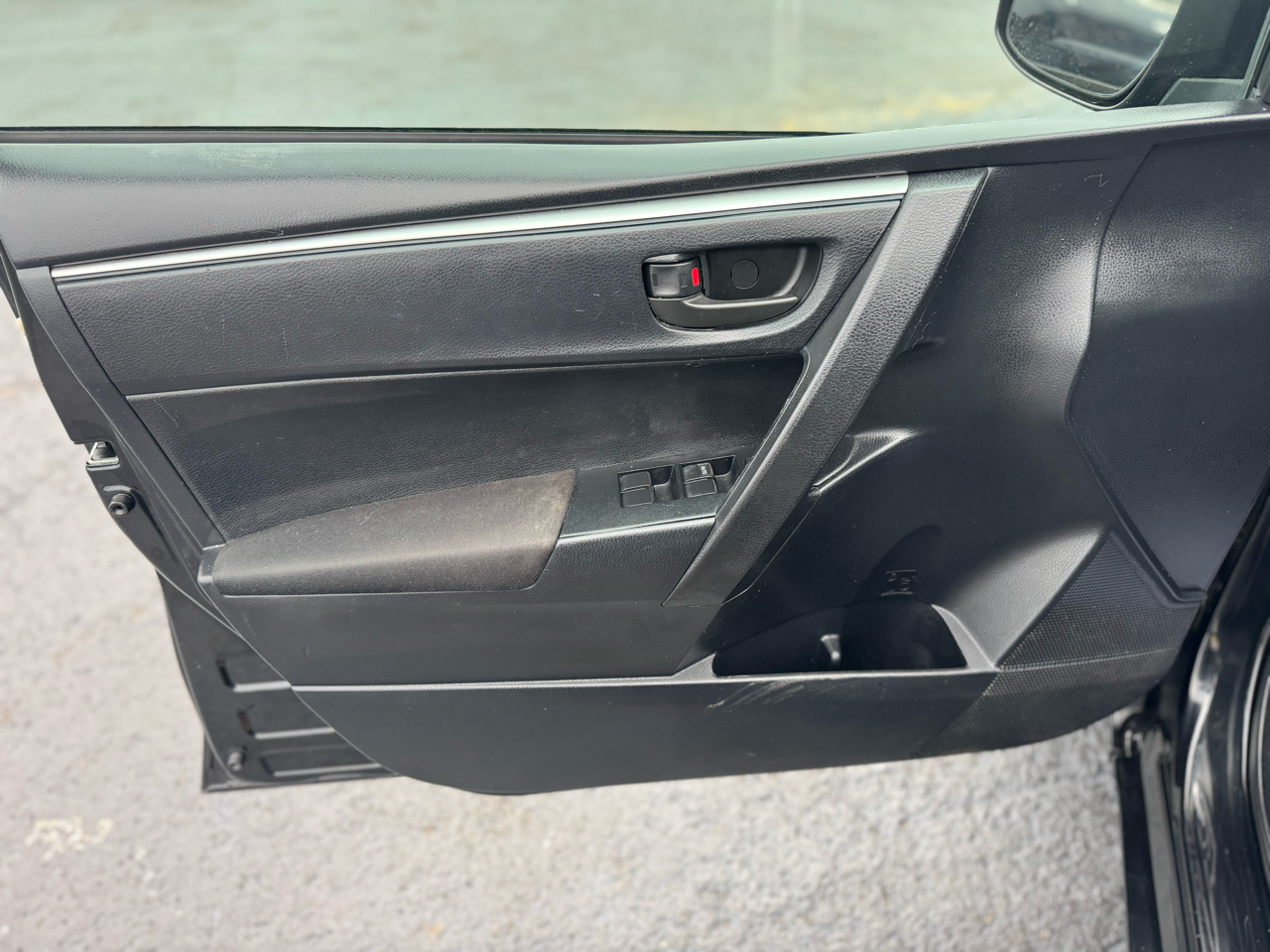 Toyota Corolla L 4D Sedan 2014 Toyota Corolla L 4D Sedan 2014