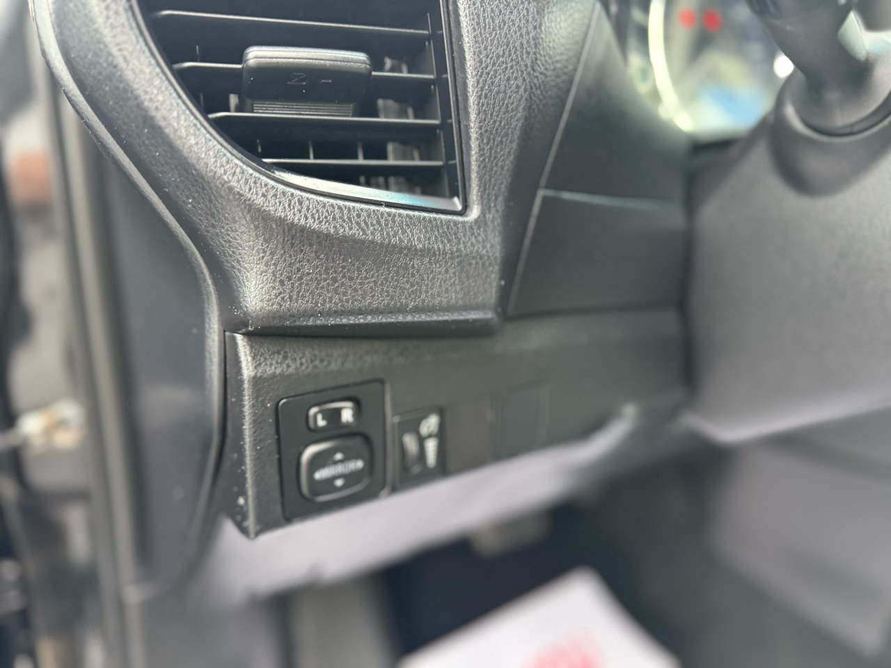 Toyota Corolla L 4D Sedan 2014 Toyota Corolla L 4D Sedan 2014