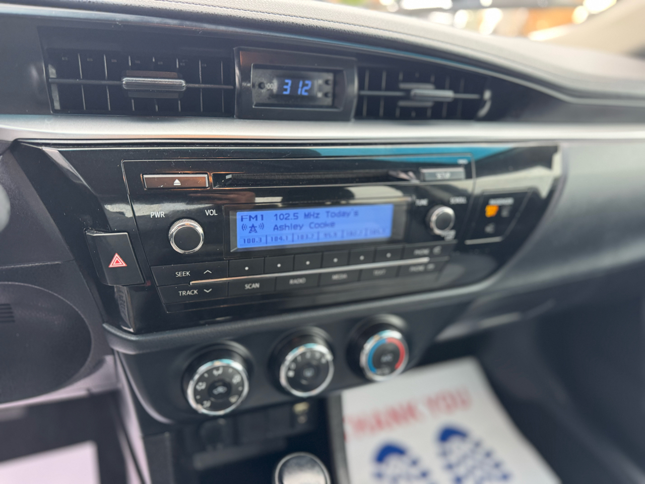 Toyota Corolla L 4D Sedan 2014 Toyota Corolla L 4D Sedan 2014