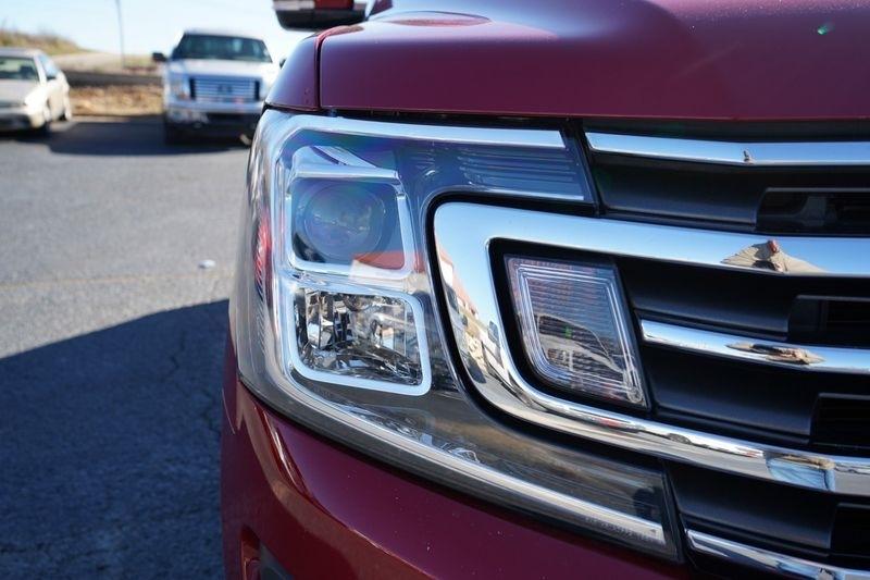 Ford Expedition XLT 4x4 2021