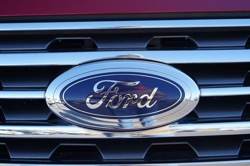 Ford Expedition XLT 4x4 2021