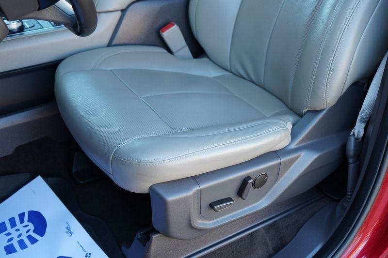 Ford Expedition XLT 4x4 2021
