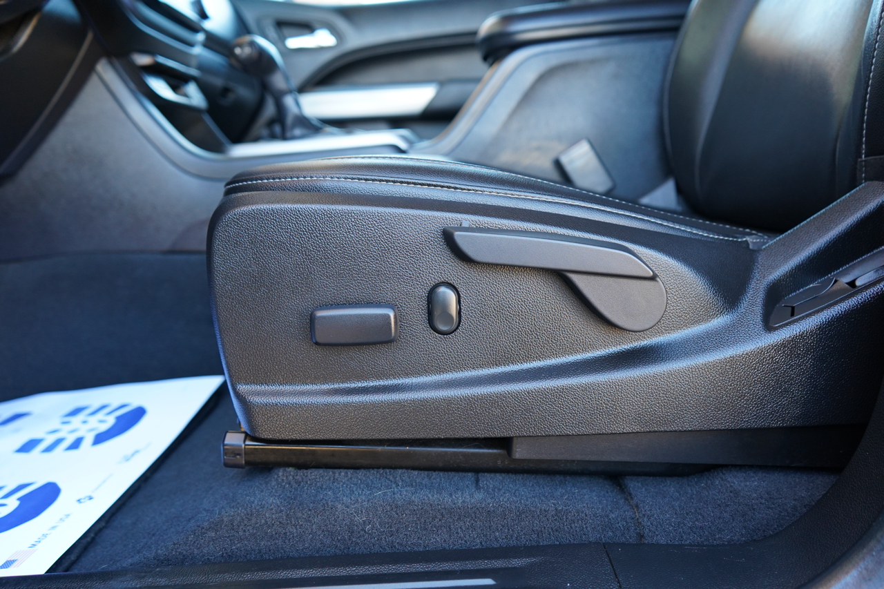 Chevrolet Colorado 4WD Crew Cab 128.3" LT 2019 Chevrolet Colorado 4WD Crew Cab 128.3" LT 2019