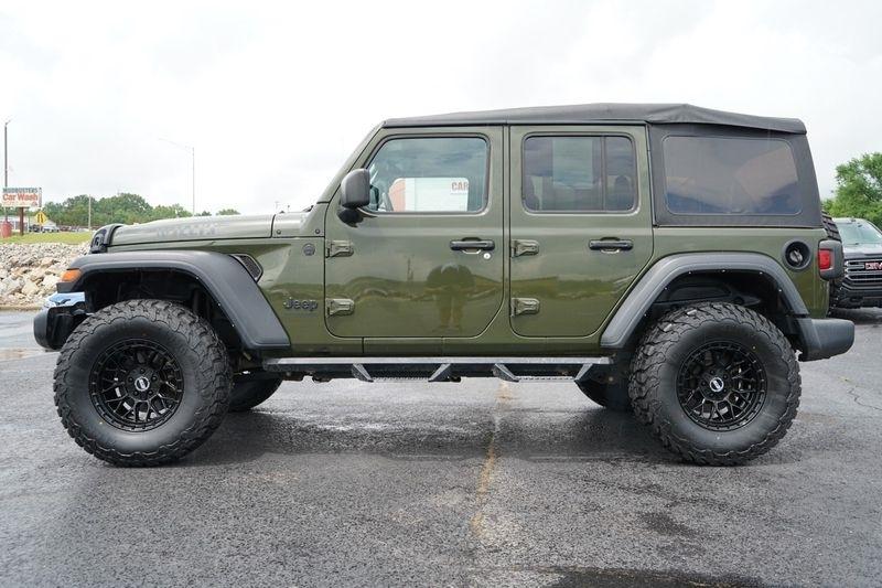 Jeep Wrangler Unlimited Willys Sport 4x4 2021