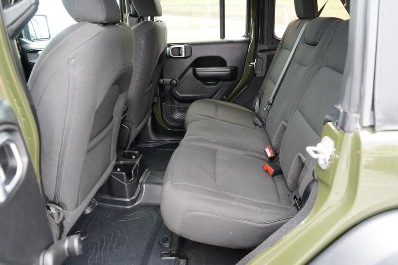Jeep Wrangler Unlimited Willys Sport 4x4 2021