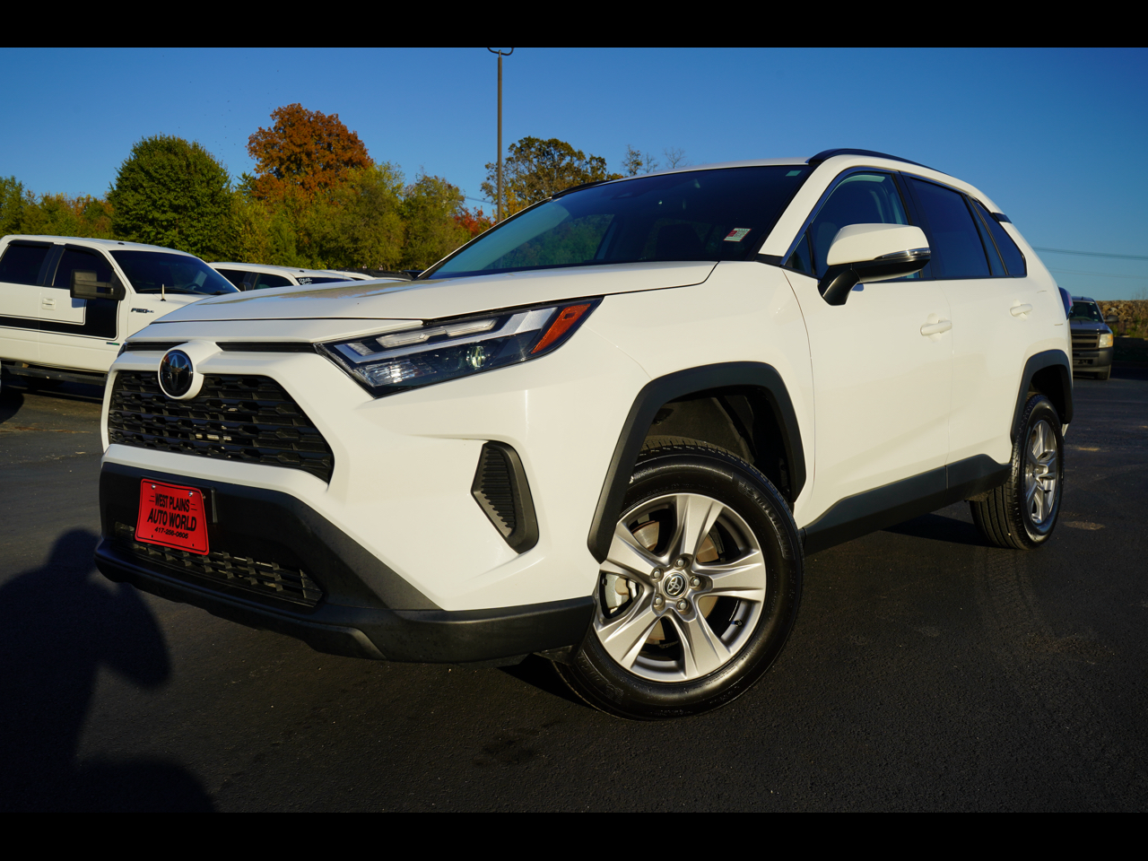 Toyota RAV4 XLE AWD (Natl) 2025