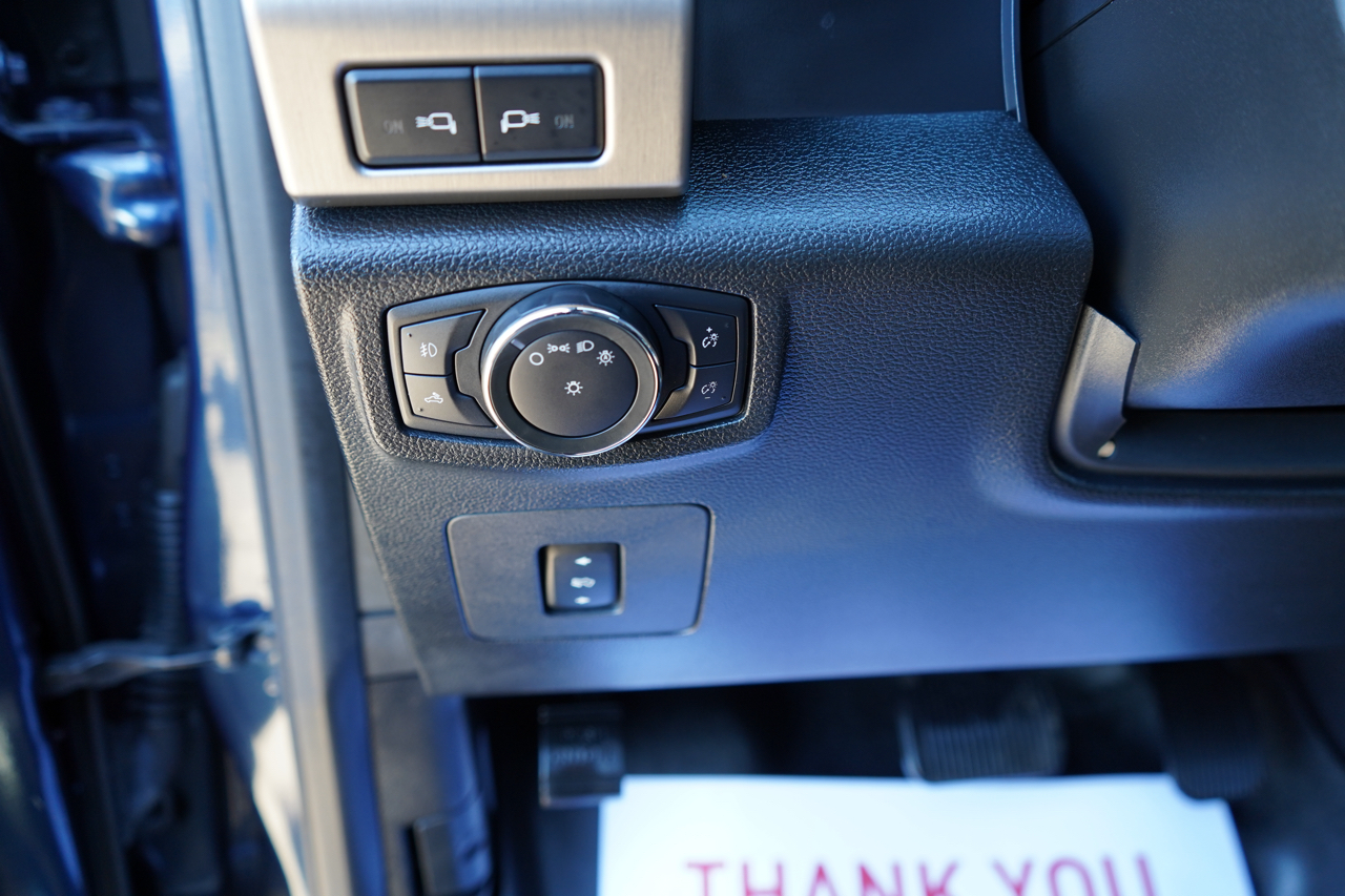 Ford F-150 Platinum SuperCrew 4WD 2016