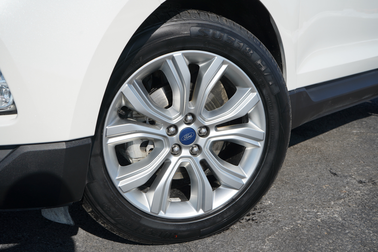 Ford Edge Titanium FWD 2020