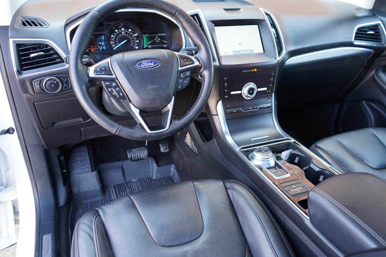 Ford Edge Titanium FWD 2020