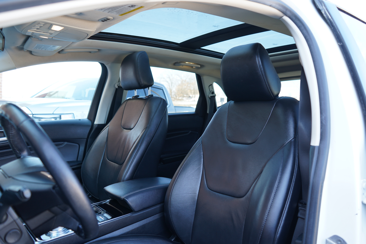 Ford Edge Titanium FWD 2020