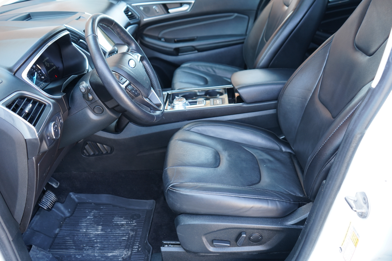 Ford Edge Titanium FWD 2020