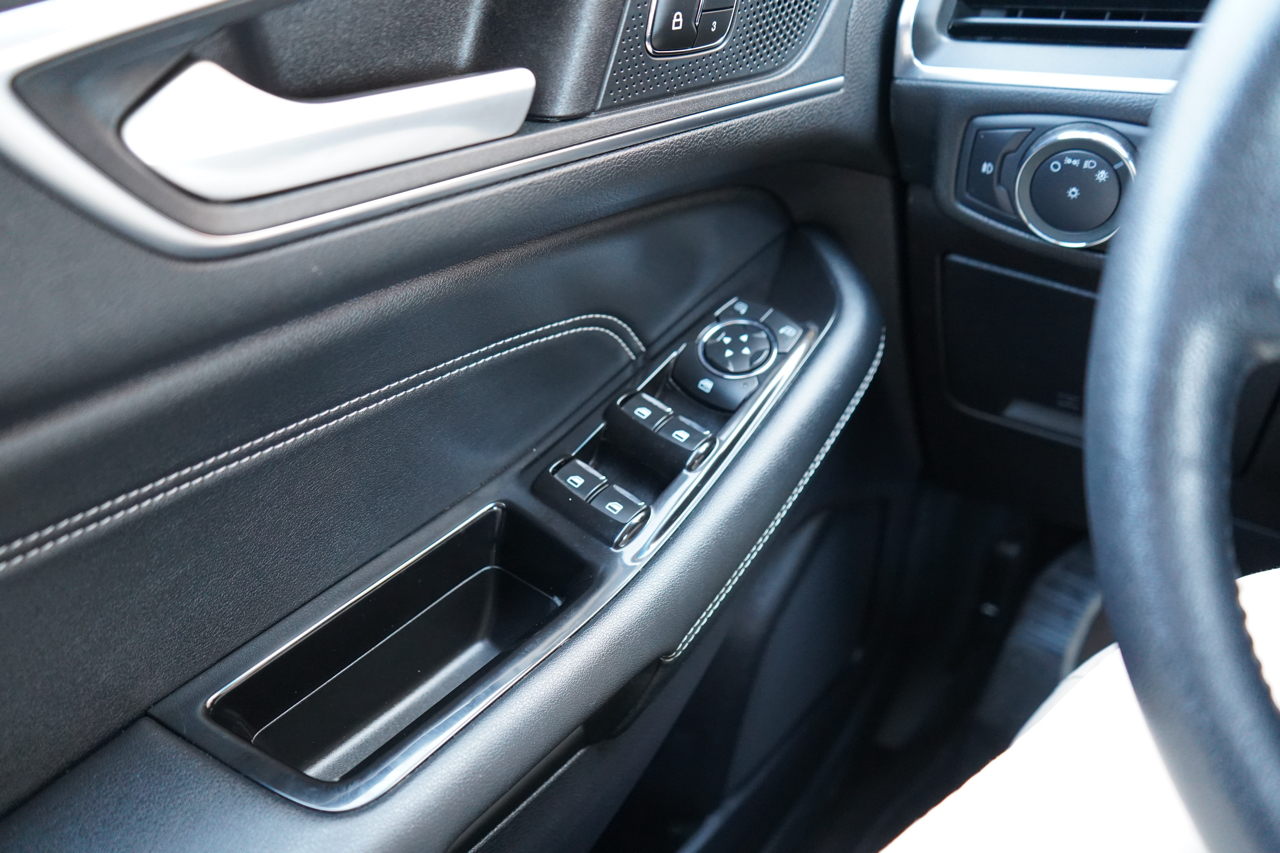 Ford Edge Titanium FWD 2020