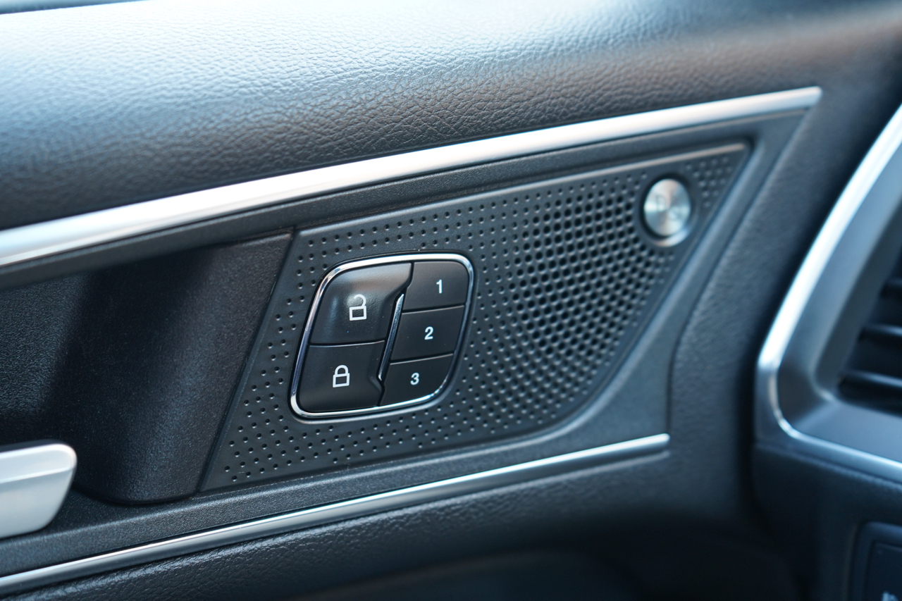 Ford Edge Titanium FWD 2020