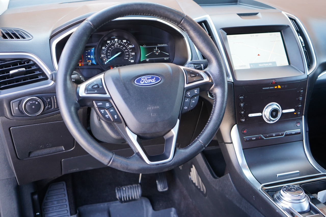 Ford Edge Titanium FWD 2020