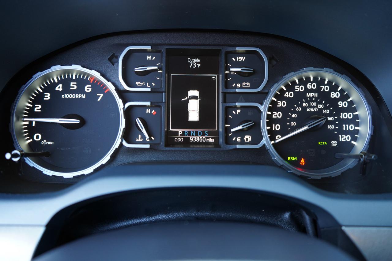 Toyota Tundra 2WD SR5 CrewMax 5.5' Bed 5.7L (Natl) 2019