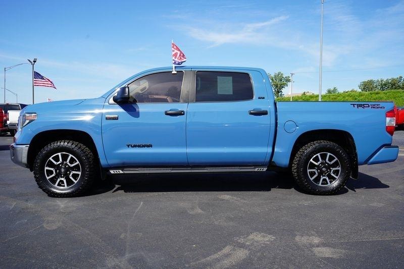 Toyota Tundra 2WD SR5 CrewMax 5.5' Bed 5.7L (Natl) 2019
