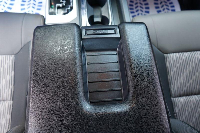 Toyota Tundra 2WD SR5 CrewMax 5.5' Bed 5.7L (Natl) 2019