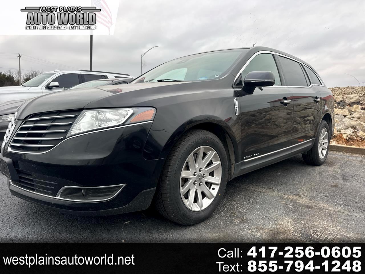 2017 Lincoln MKT's photo