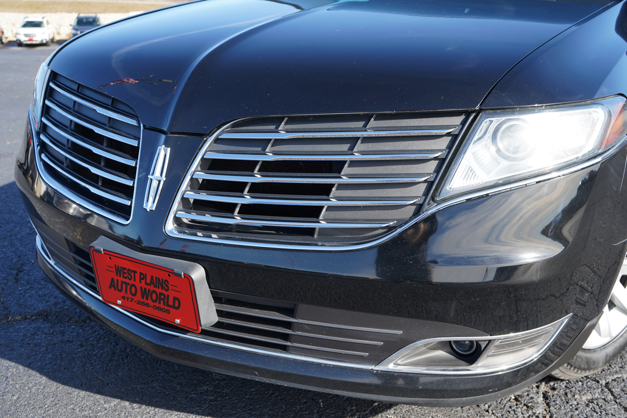 Lincoln MKT 3.7L AWD w/Livery Pkg 2017