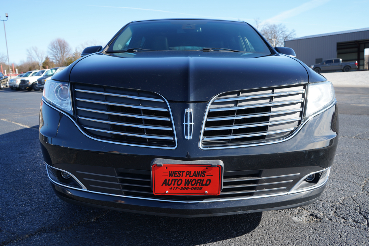 Lincoln MKT 3.7L AWD w/Livery Pkg 2017