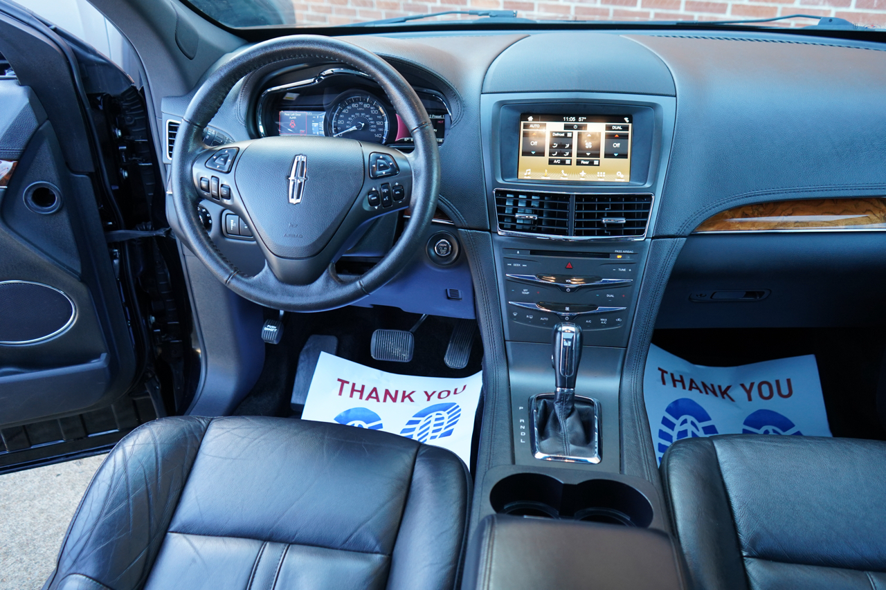 Lincoln MKT 3.7L AWD w/Livery Pkg 2017