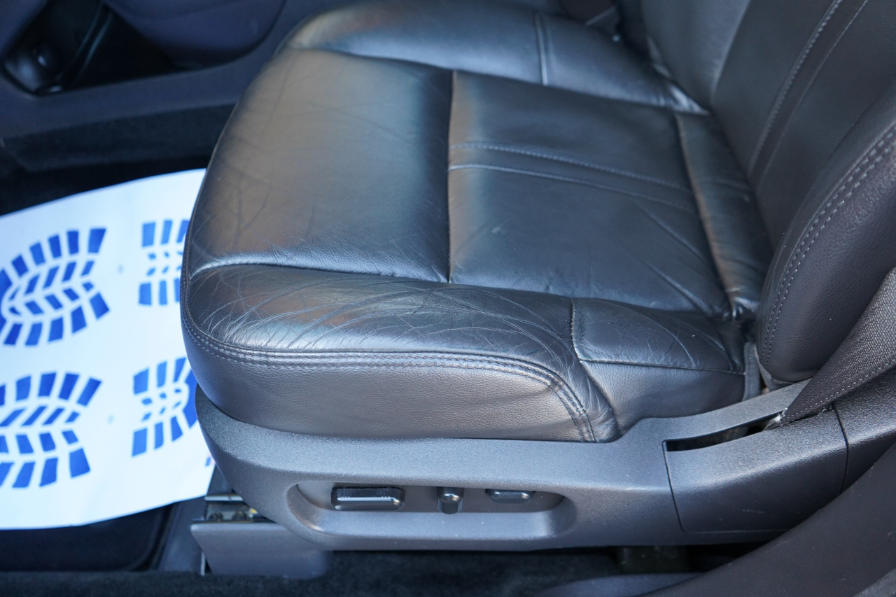 Lincoln MKT 3.7L AWD w/Livery Pkg 2017