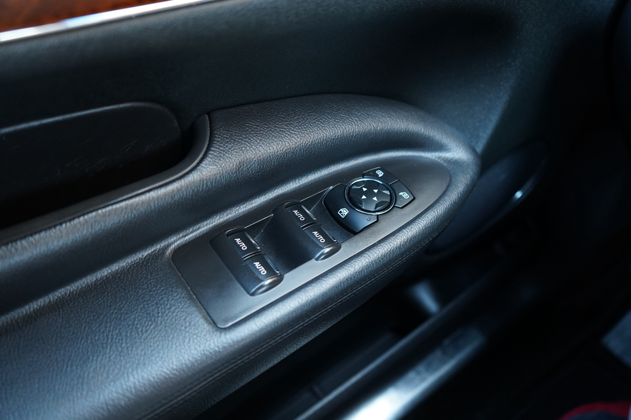 Lincoln MKT 3.7L AWD w/Livery Pkg 2017