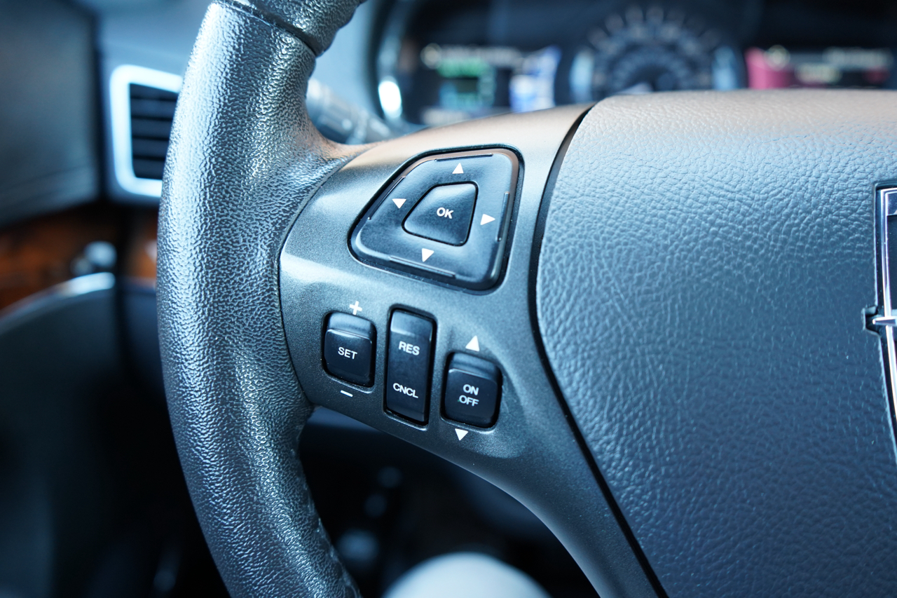 Lincoln MKT 3.7L AWD w/Livery Pkg 2017