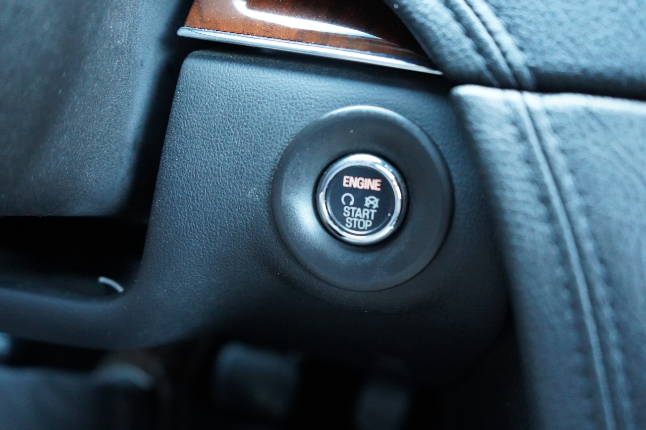 Lincoln MKT 3.7L AWD w/Livery Pkg 2017