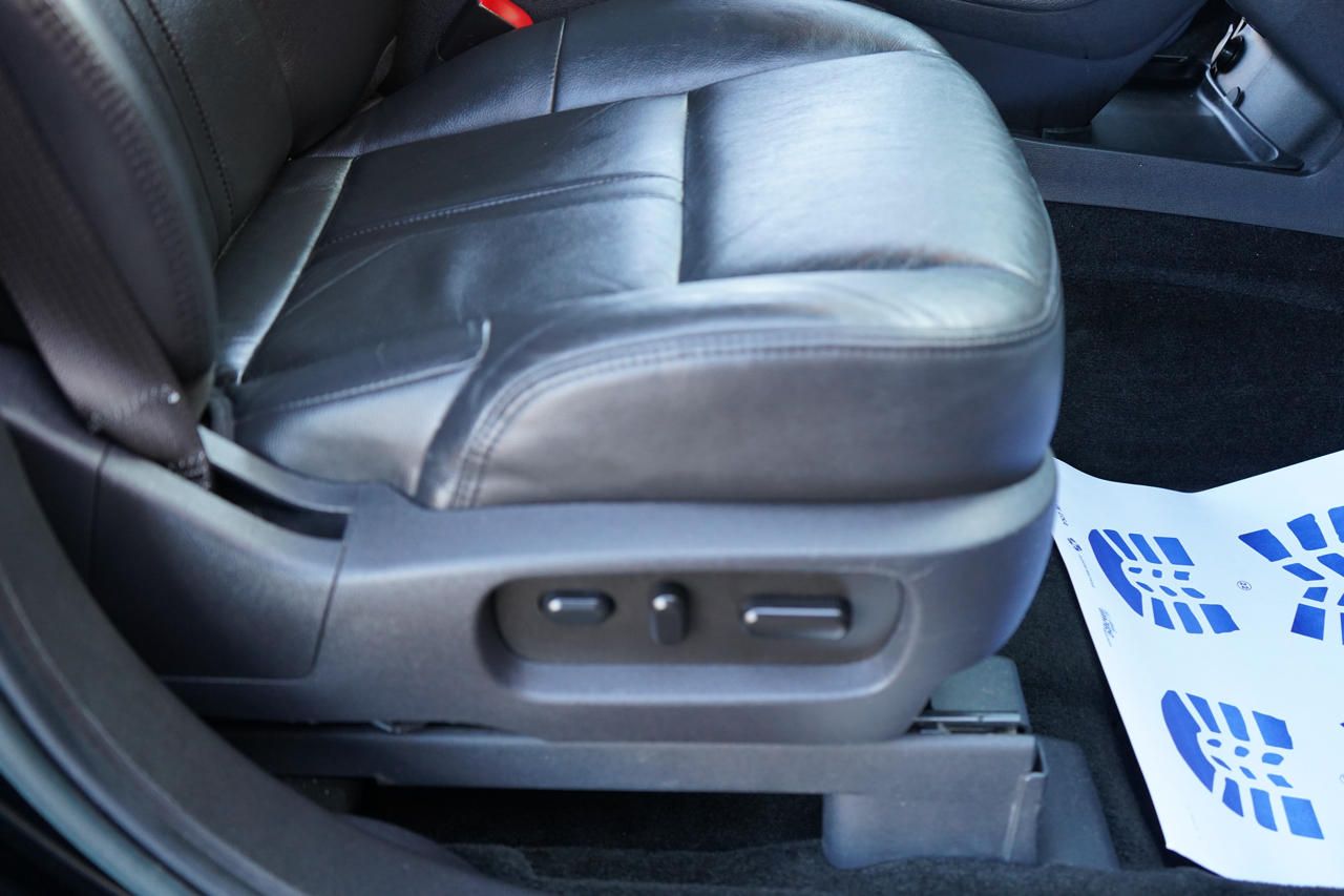 Lincoln MKT 3.7L AWD w/Livery Pkg 2017