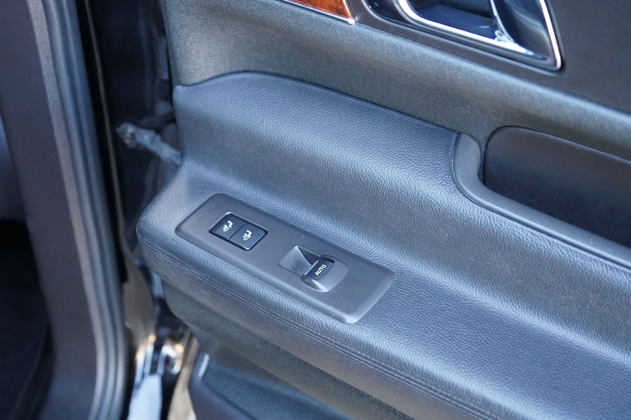 Lincoln MKT 3.7L AWD w/Livery Pkg 2017