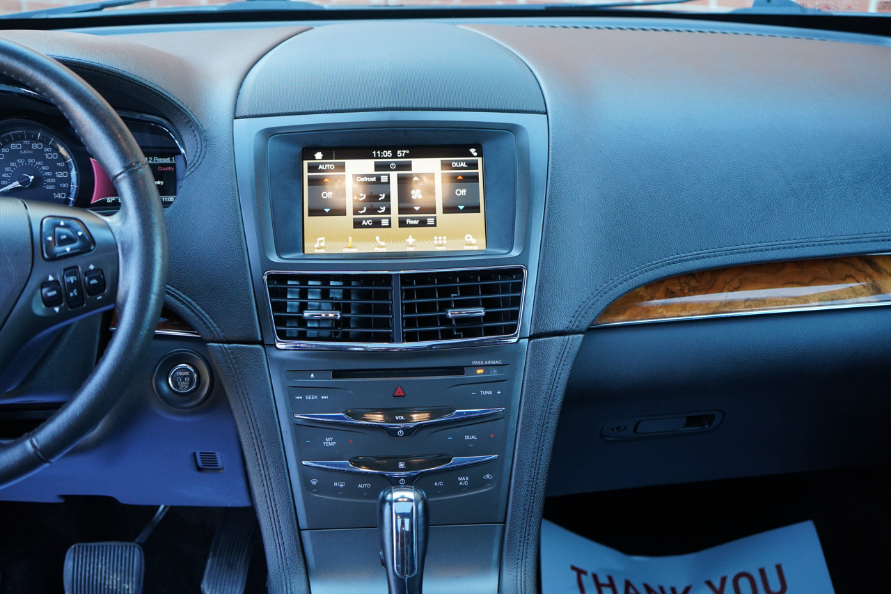 Lincoln MKT 3.7L AWD w/Livery Pkg 2017