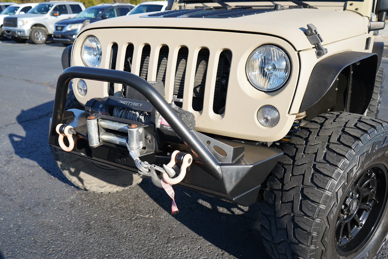 2016 Jeep Wrangler Sport photo 2